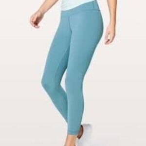 Almost New Lululemon Wunder Under Hi Rise 7/8 Legging